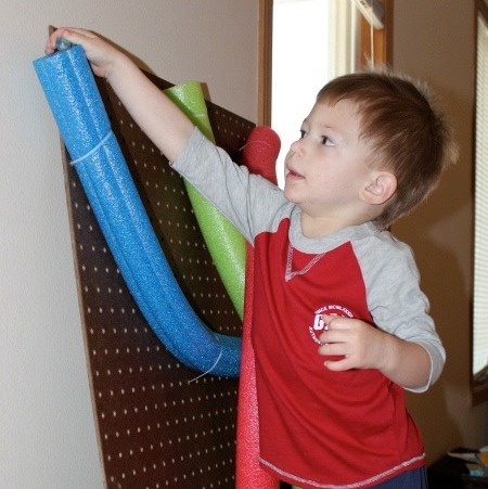 Pool noodle water wall